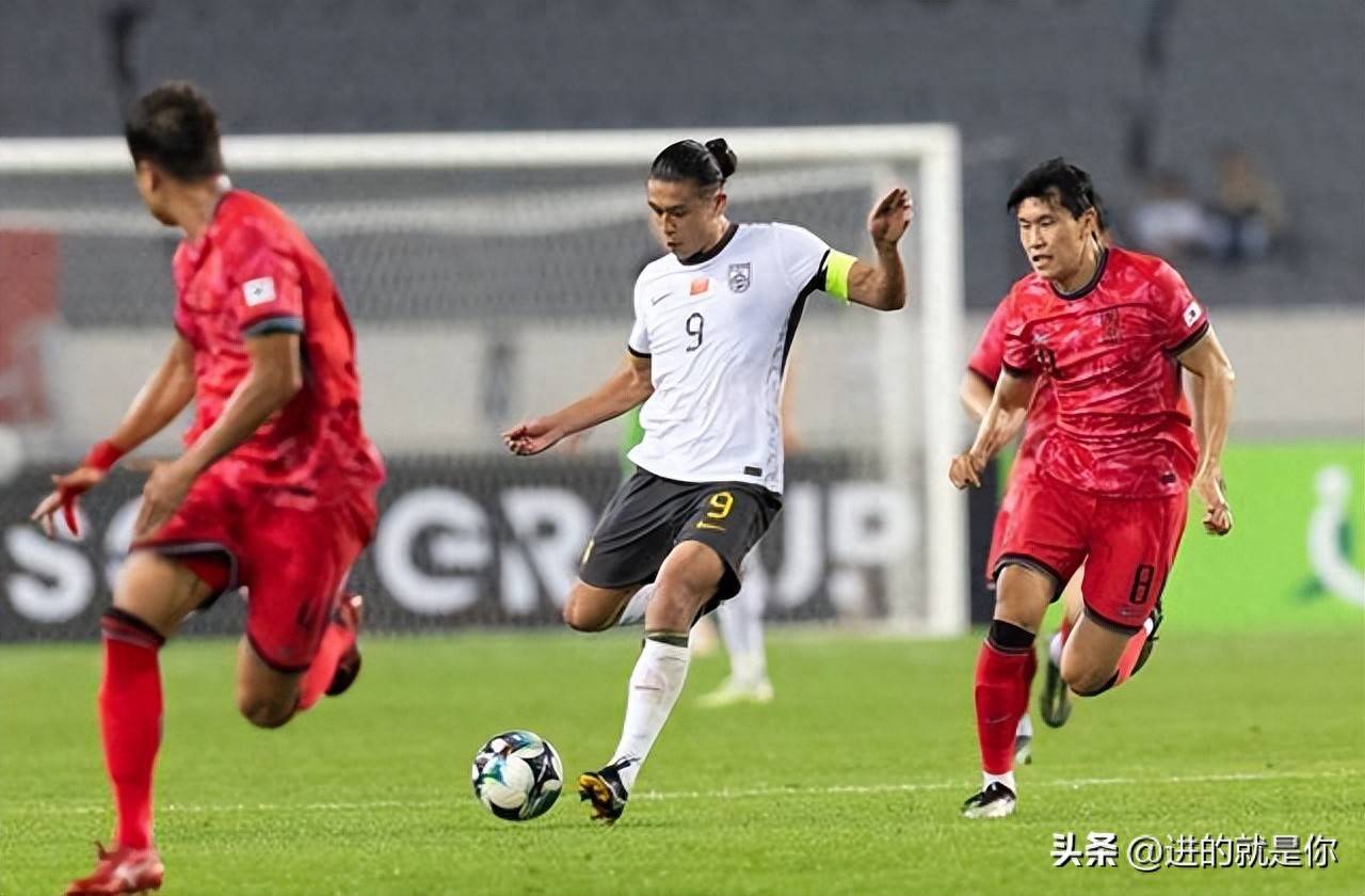 爱游戏官方网站-包含阿扎伦卡新星比赛规则变更表现突出，美国队前途光明！比赛高潮迭起的词条-爱游戏官方网站