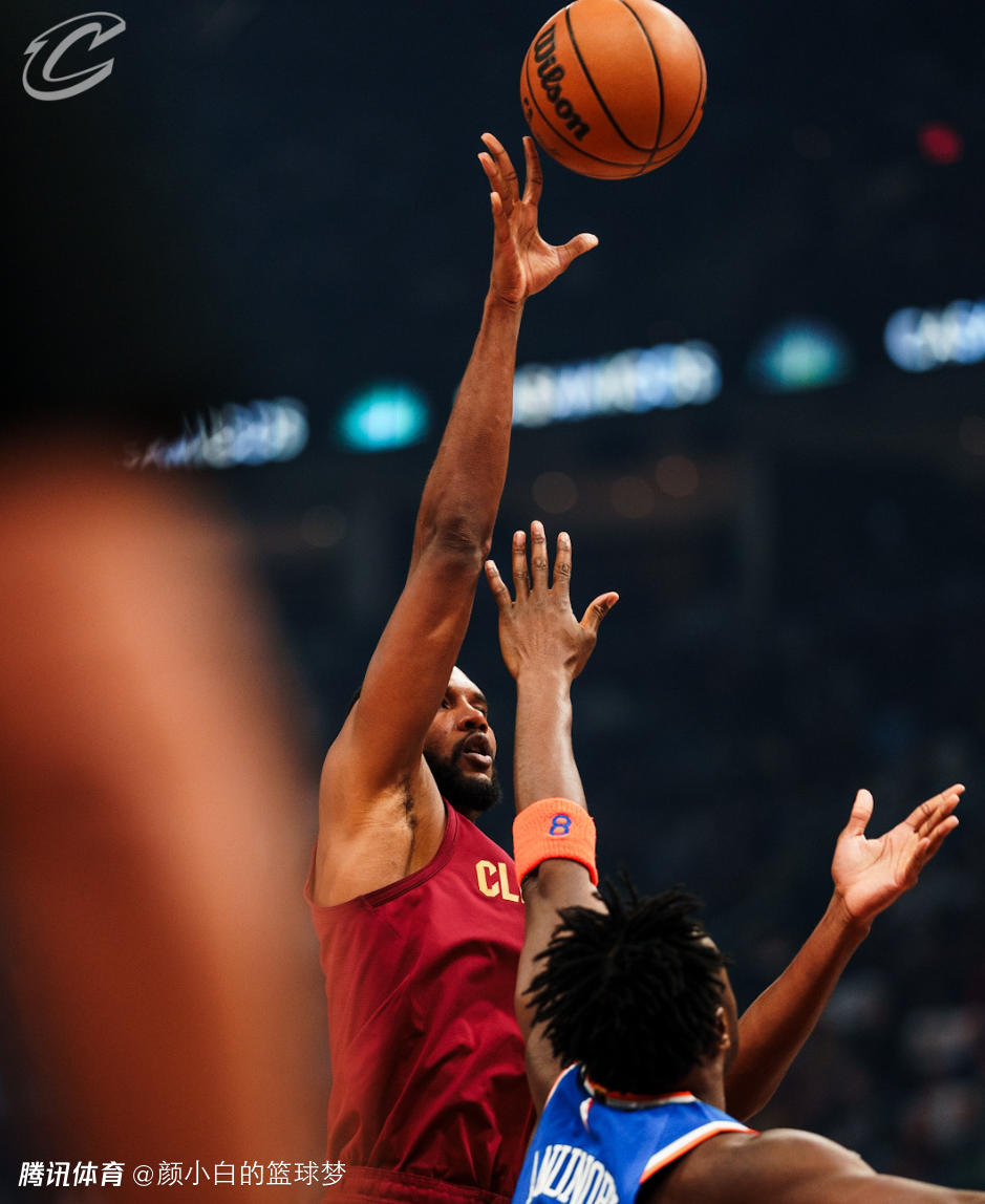 爱游戏体育-里程碑夜菲尼克斯太阳绝杀压哨，意甲集结日刷纪录，震撼外界，临场指挥获称赞的简单介绍-爱游戏体育